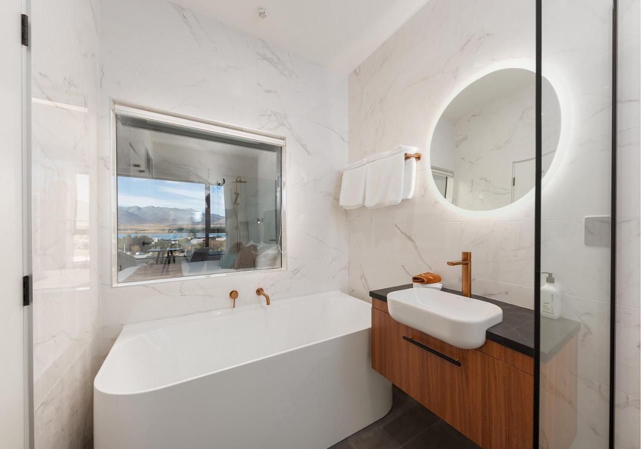Galaxy Boutique Hotel 레이크 테카포 외부 사진 Bathroom