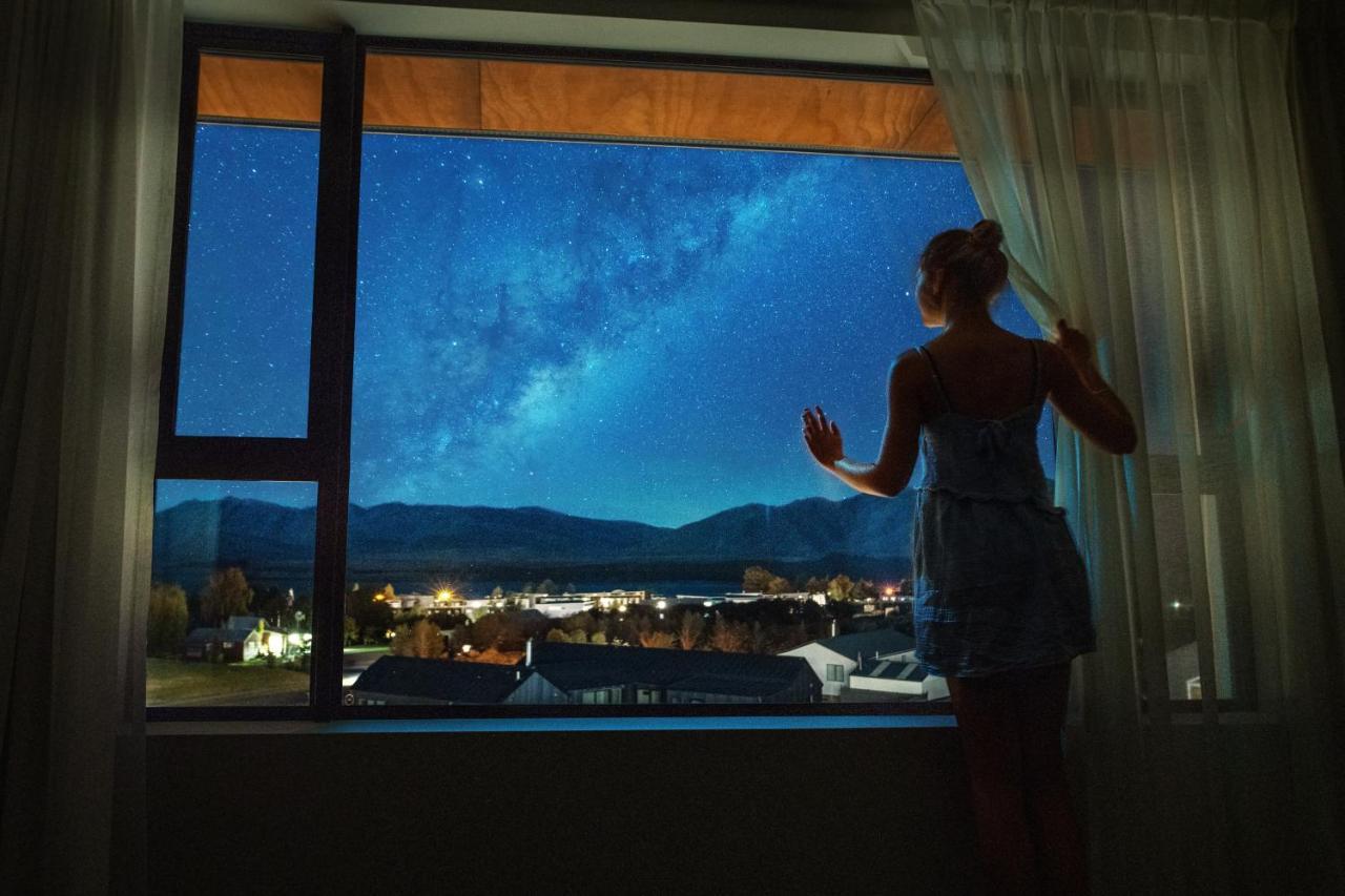 Galaxy Boutique Hotel 레이크 테카포 외부 사진 Milky Way over the city of La Serena, Chile